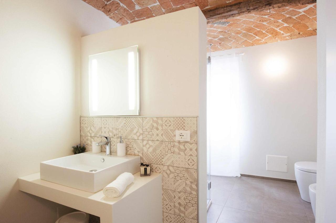 Bed and Breakfast Dimora Della Rocca Костільйоле-д'Асті Екстер'єр фото
